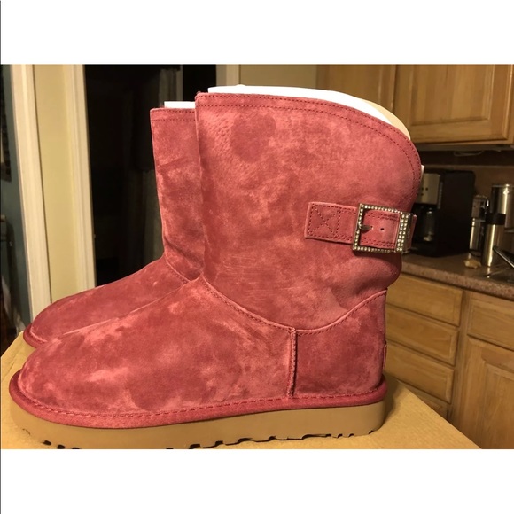 Ugg Women’s Remora boot Magenta Rose  - Picture 6 of 8